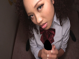 日本でナンパしたジョギング途中の高学歴大学生が 爆乳爆尻を見せつけ 初めての日本人のチ●コに失神寸前激感じまくりのAV出演  ココ（20歳）　サンプル画像09